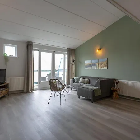 Seaside With Balcony Apartment Julianadorp