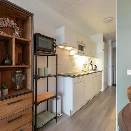 By Dutch Coast With Dune Views * 朱丽安娜多普